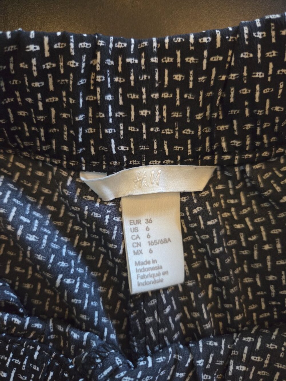 H&M Patterned Pants - Picture 3 of 6